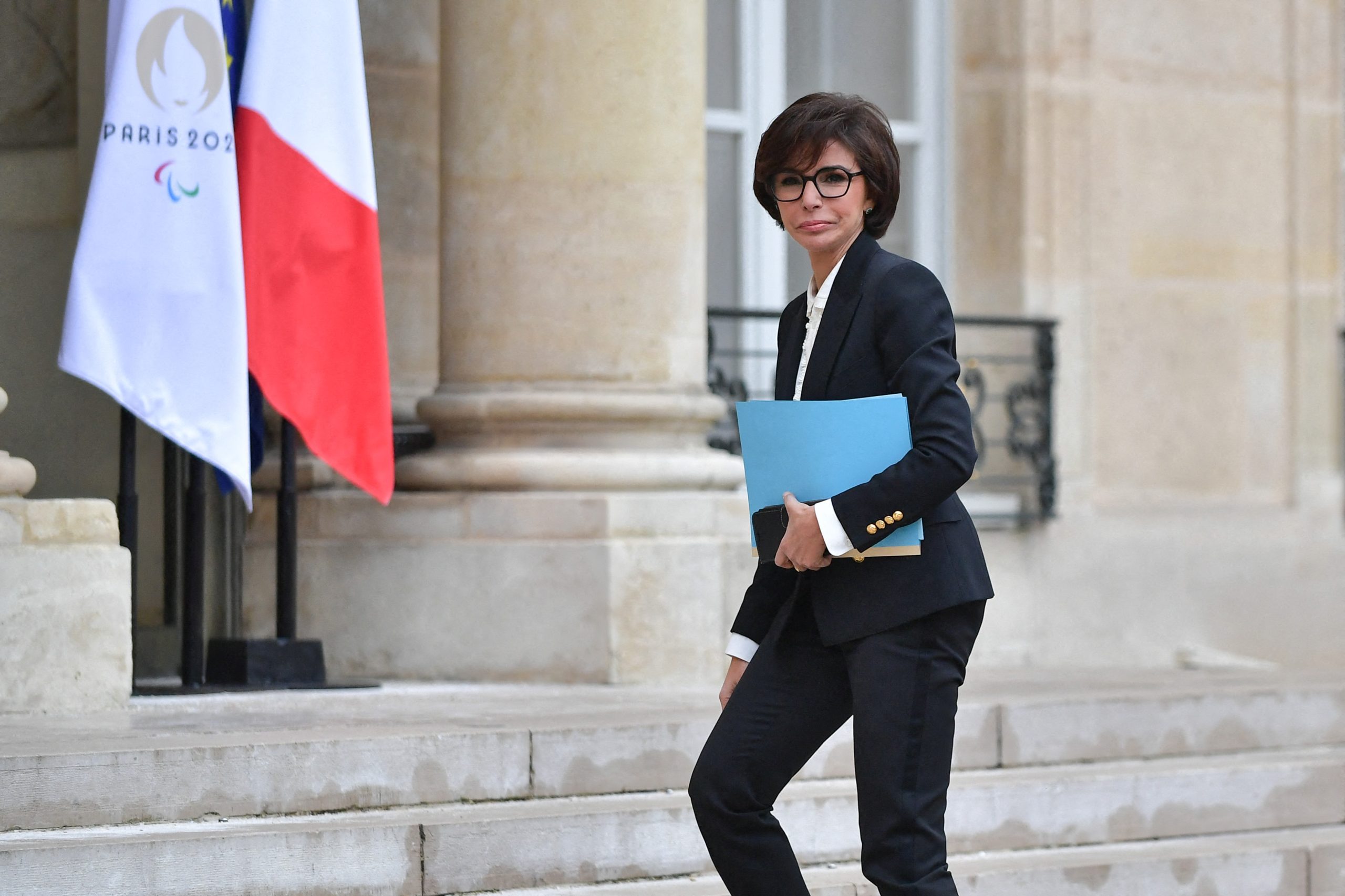 , À peine entrée au gouvernement, Rachida Dati annonce sa candidature à la mairie de Paris